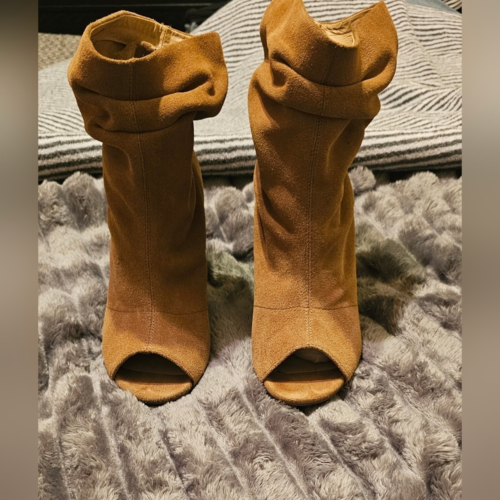 Chinese Laundry Suede Tan Peep-Toe Heeled Boots
